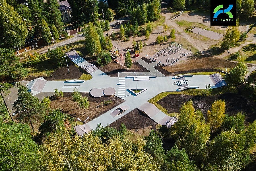 Vsevolozhsk street skatepark